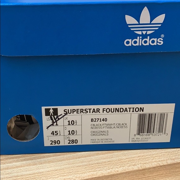 NEW ADIDAS Men’s Superstar sneakers | size 11.5 - Picture 5 of 5